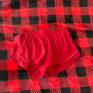 Lululemon hotty hot shorts